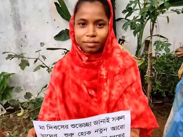 Surprising Our Guardian Angels — One Saree, One Smile at a Time Sha